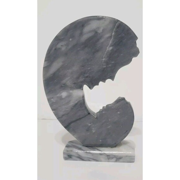 Carved Gray Stone Mother Madonna & Child Figurine Religious Statue W/Base 5.25" - Picture 3 of 9